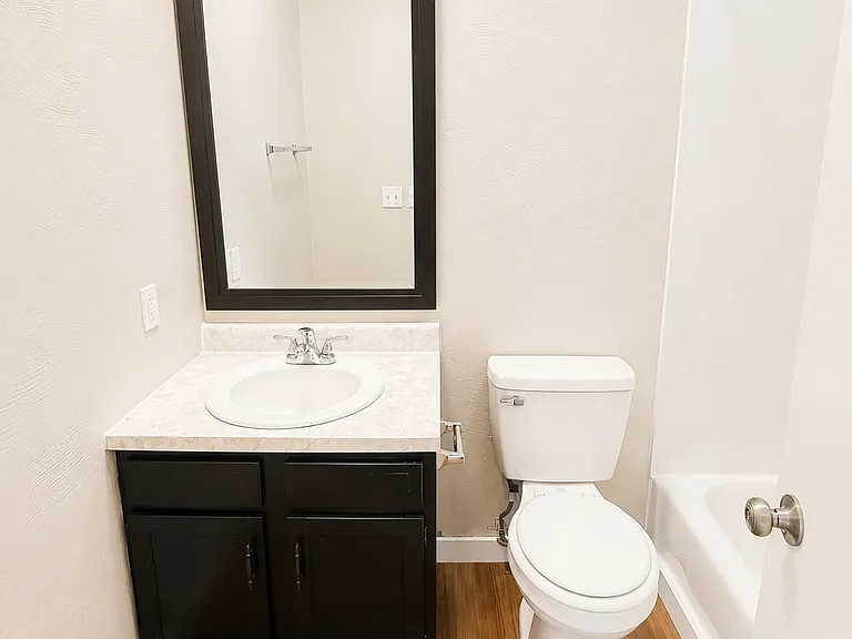 321 Ella St #1 — Photo 6
