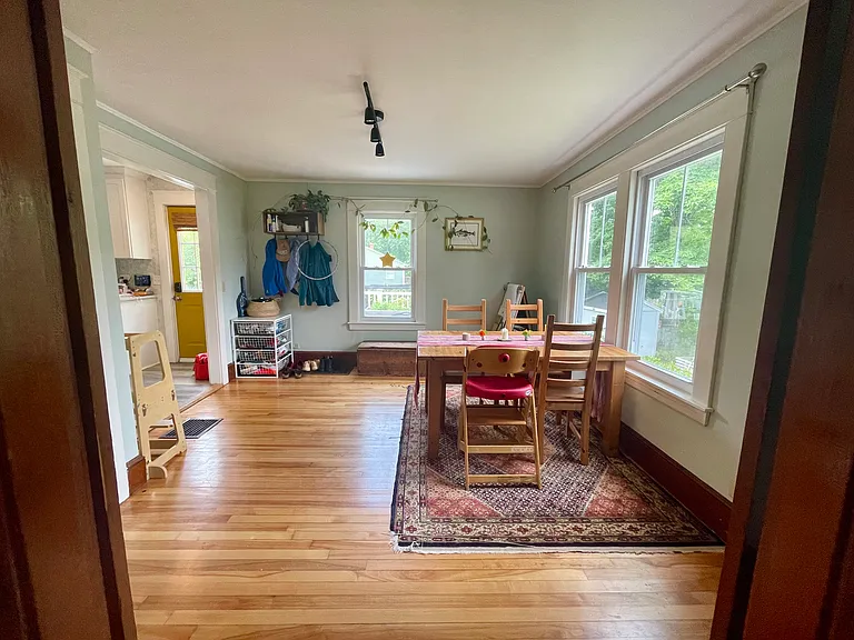 135 Anthoine St — Photo 14
