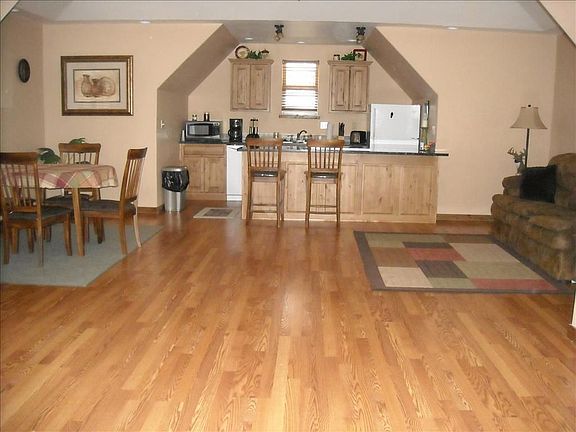 Mother-In- Law Studio