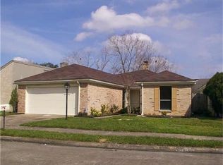 4423 Yupon Ridge Dr, Houston, TX 77072