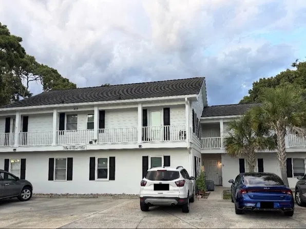 403 71st Ave N APT 13, Myrtle Beach, SC 29572