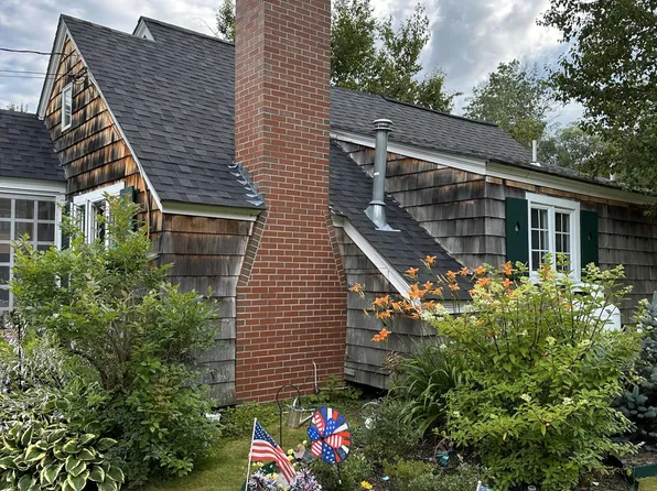 6 Carp Road, Madison, ME 04950