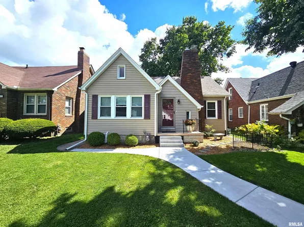 3015 Grand Ave, Davenport, IA 52803