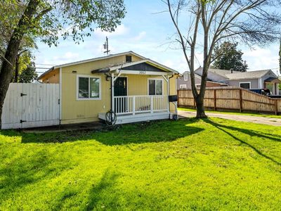 2052 Elmwood Ave, Stockton, CA, 95204