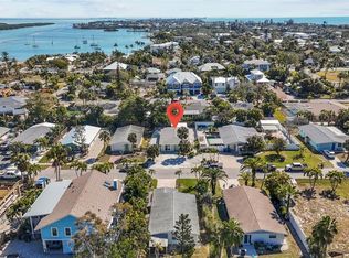 690 Fox St, Longboat Key, FL 34228