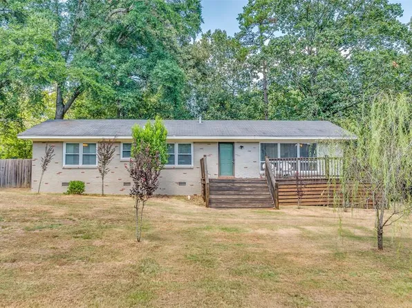 102 Heritage Hills Dr, Prattville, AL 36067