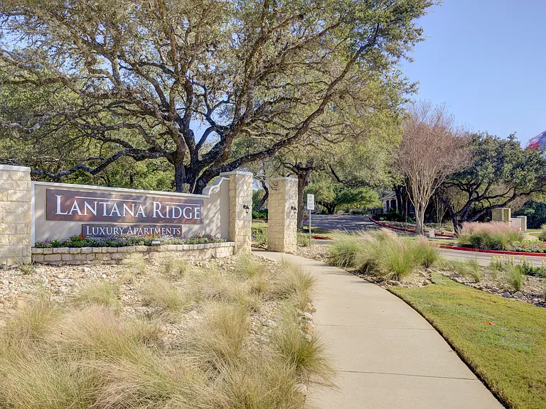 Lantana Ridge — Photo 18