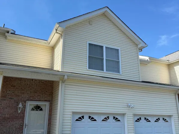 105 Sharon Dr, Pittston, PA 18641