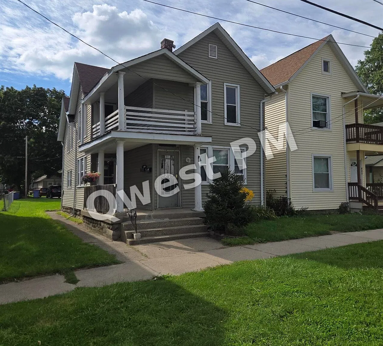 919 Davis Ave NW #2 — Photo 1