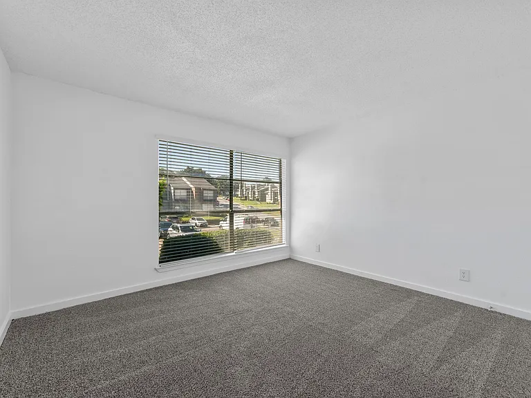 Spacious bedroom or office space