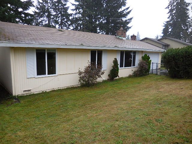 1st image of 2201 Ponderosa Dr SE