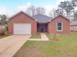 8104 Meadowdale Dr, Gautier, MS 39553