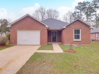 8104 Meadowdale Dr, Gautier, MS, 39553