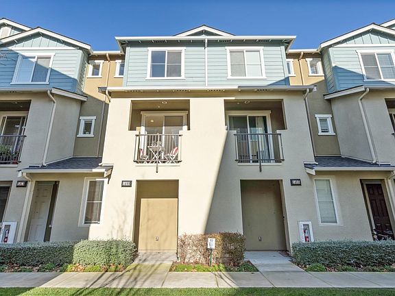 4th image of 1409 Coyote Creek Way