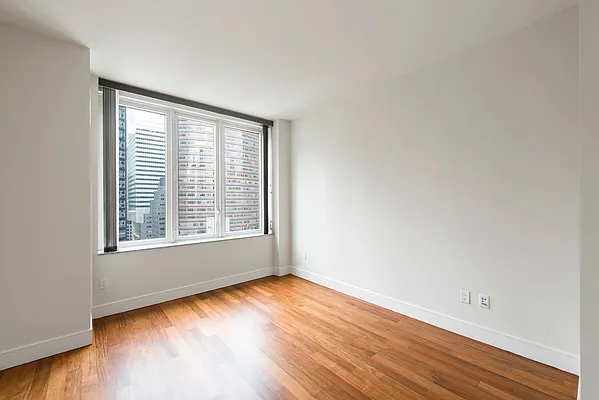 Rented by Keller Williams NYC | media 26