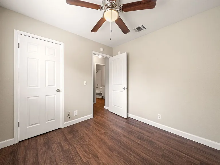 4904 Gnarled Oak Cv — Photo 18