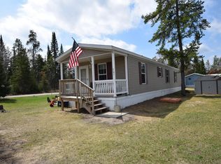 701 7th Lakewood Ct, Warroad, MN 56763