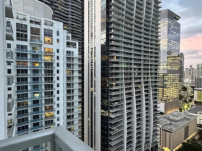 1060 E Brickell Ave #3001 — Photo 38