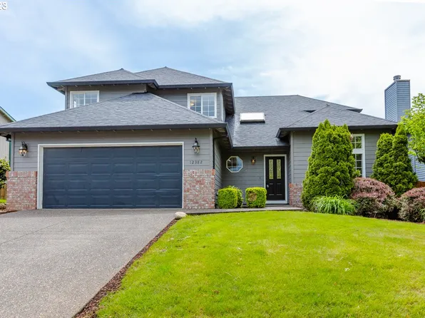 12382 SE Huron St, Clackamas, OR 97015