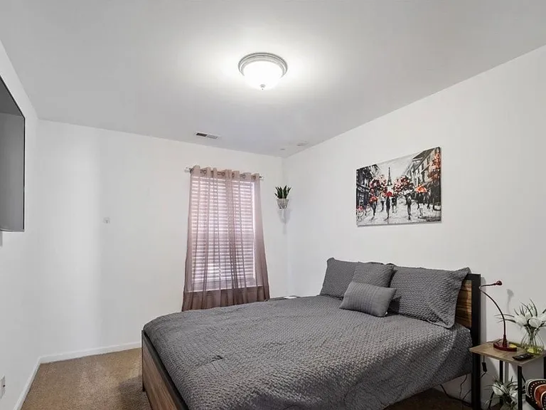 7148 Abbotts Glen Dr — Photo 23