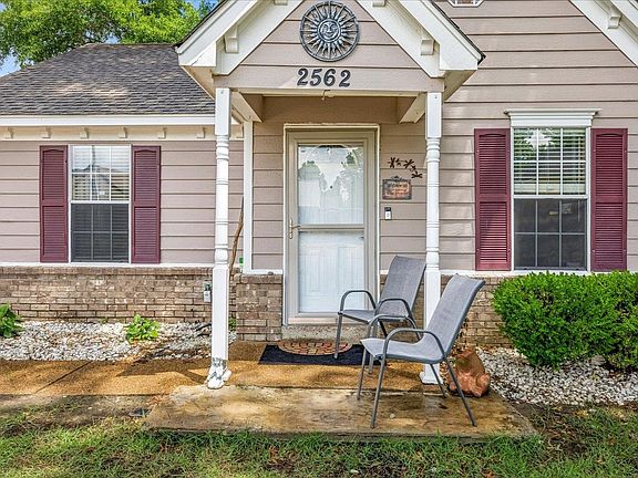 5th image of 2562 Appling Crest Dr