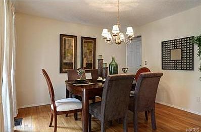 5th image of 481 Hillbrook Dr