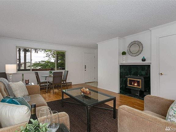 4th image of 3834 175th Ave NE APT G11