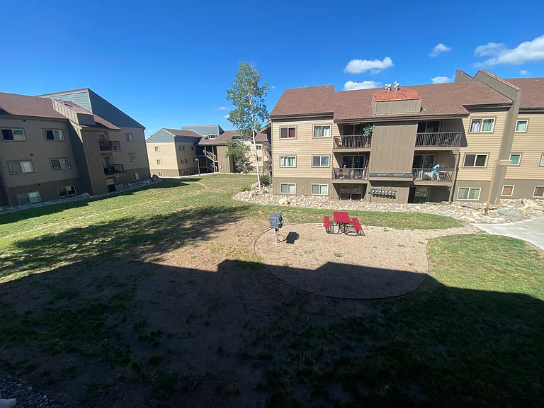 1565 Shadow Run Frontage #B204 — Photo 17