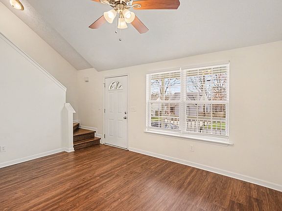 4th image of 5112 Greer Station Dr