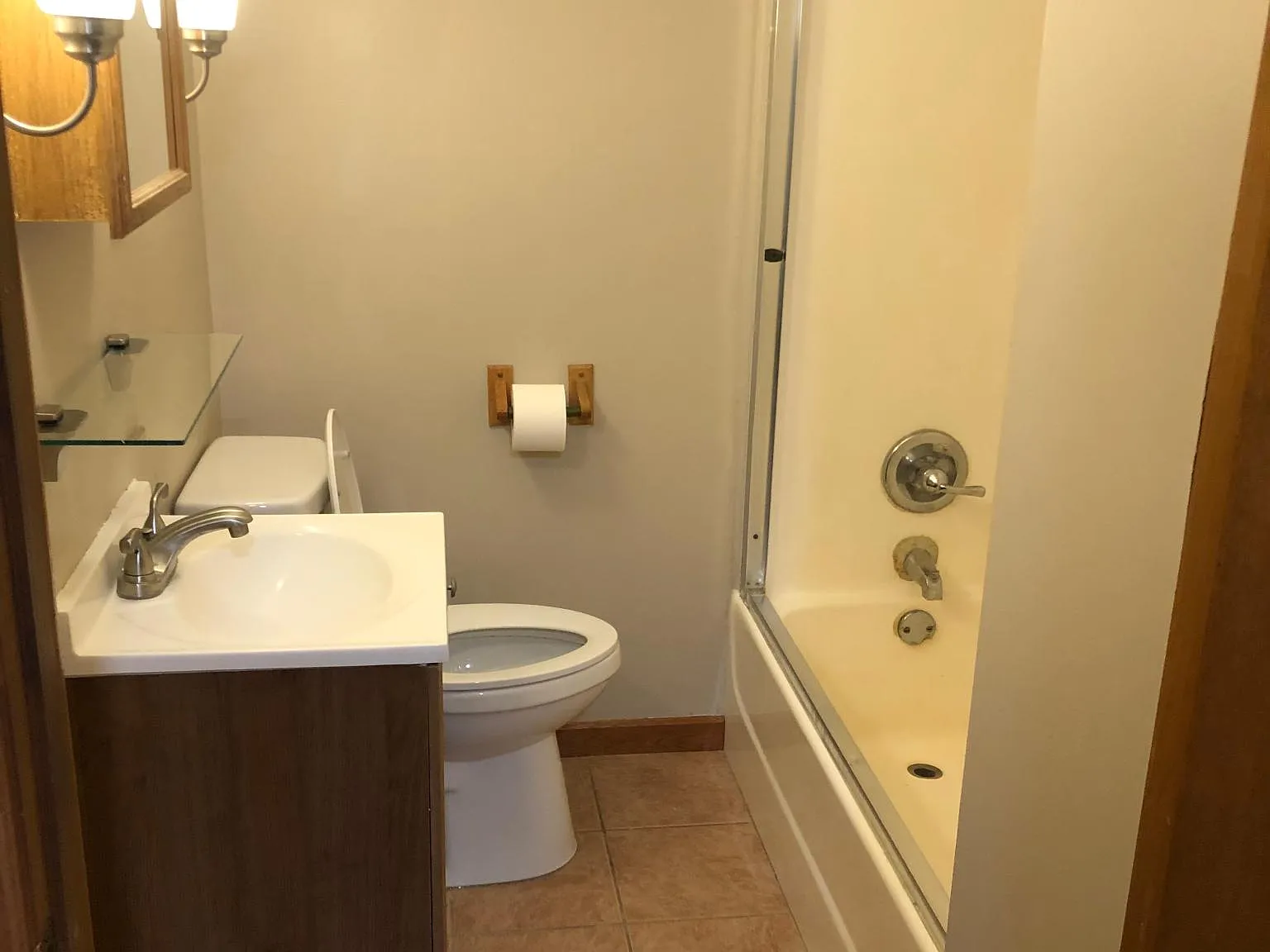 15616 W Akron Canfield Rd — Photo 1
