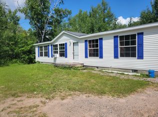 6089 S Riverside Sault Ste Marie Cir, Sault Sainte Marie, MI 49783