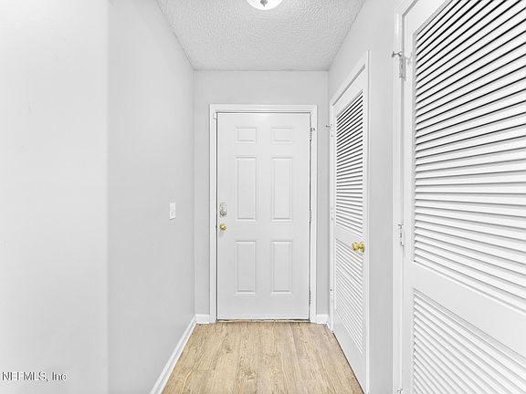 4th image of 4466 GRASSEY CAY Lane