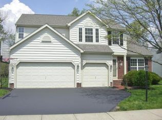 234 Stamford Dr, Powell, OH