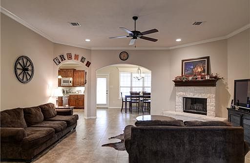 4th image of 4103 Rocky Creek Ct