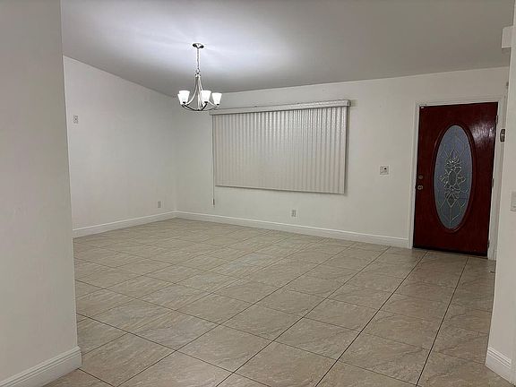 3rd image of 205 Gordon Ave N