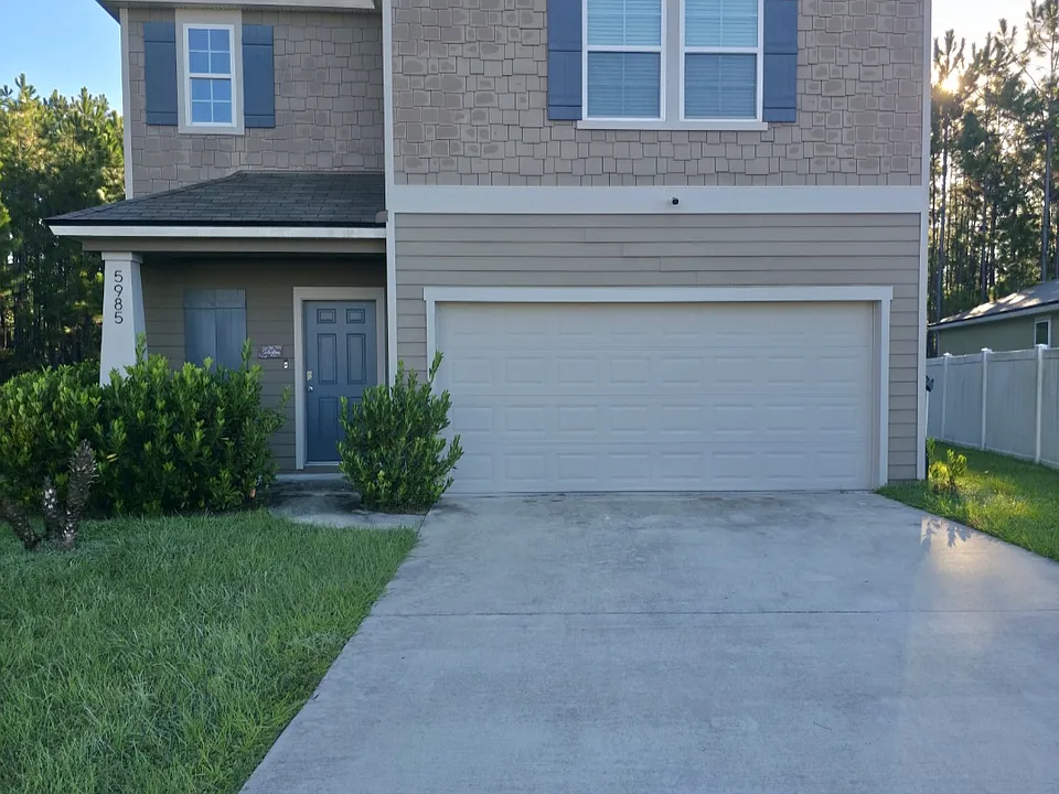 5985 Bucking Bronco Dr