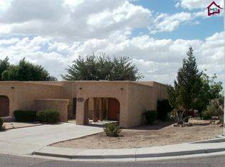1039 Glendale Dr, Las Cruces, NM 88005
