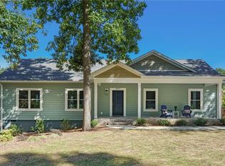 3522 Charing Cross Rd, Greensboro, NC 27455