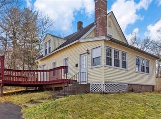 25 Greenwood Dr, Manchester, CT 06042