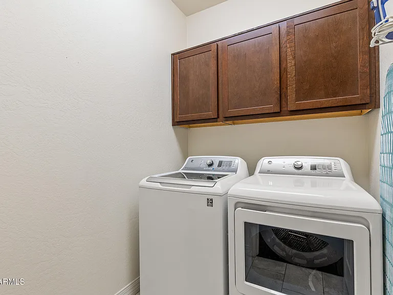 2477 W Mission Timber Cir — Photo 11