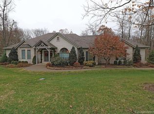 393 Kensington Ln, Cape Girardeau, MO 63701