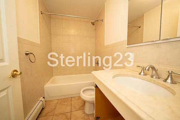 Rented by Sterling Realty Solution Inc | media 8