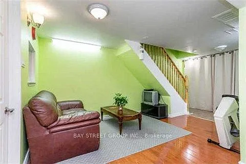 2 bed, $1,600 — Photo 4