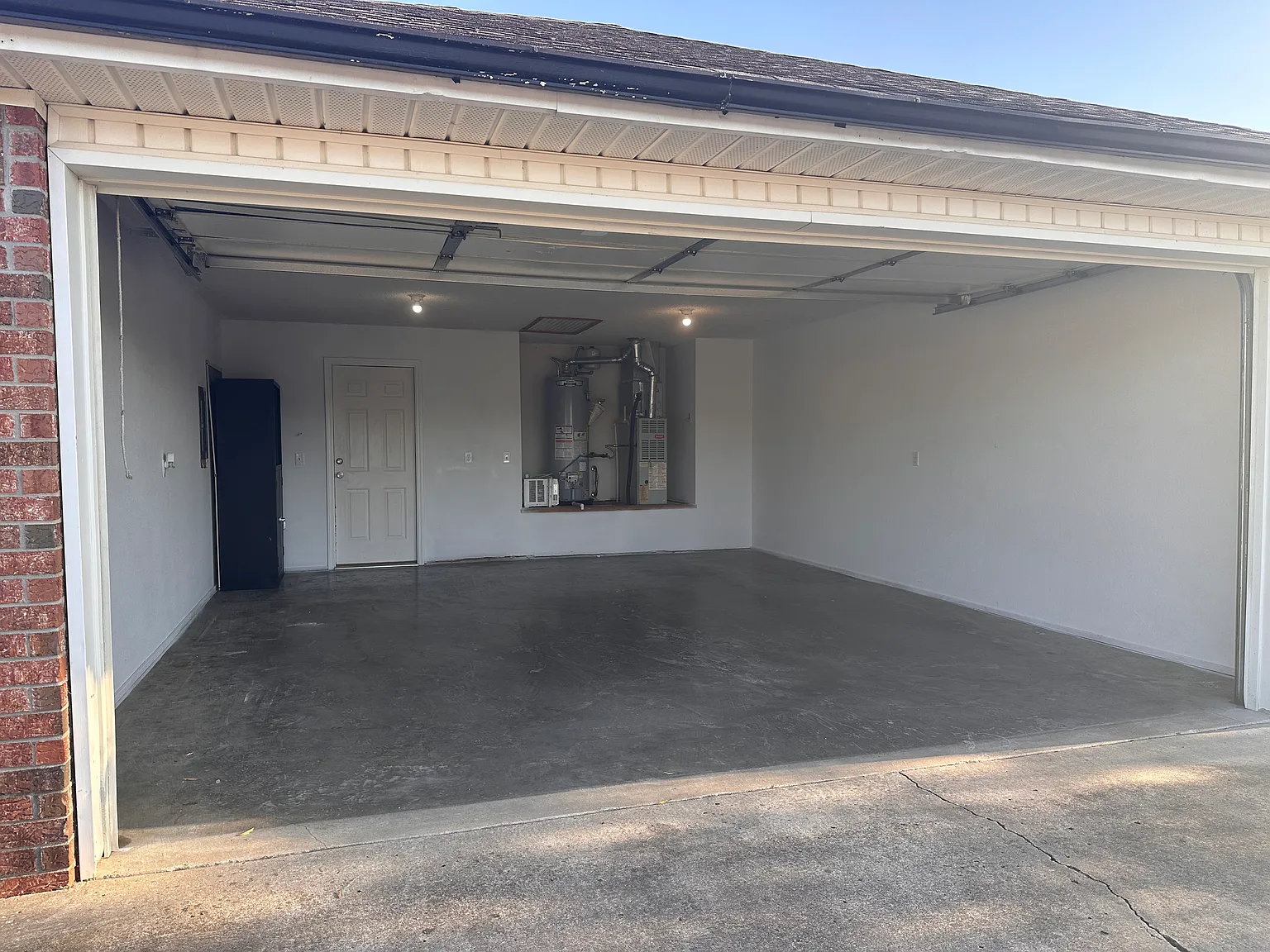 3 bed, 1362 sqft, $1,800 — Photo 3