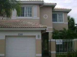 1700 Bayberry Dr, Pembroke Pines, FL 33024