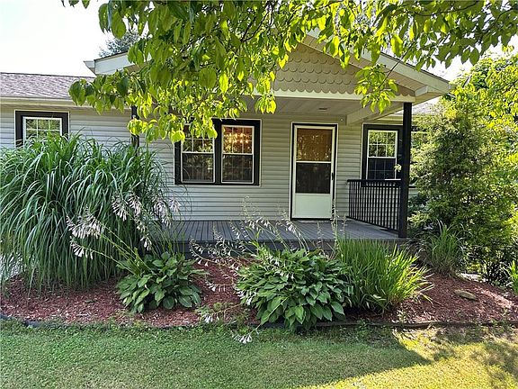 2nd image of 792 Butler Pike