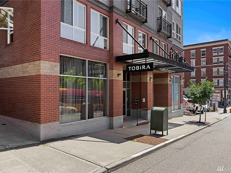 1st image of 108 5th Ave S Unit 211