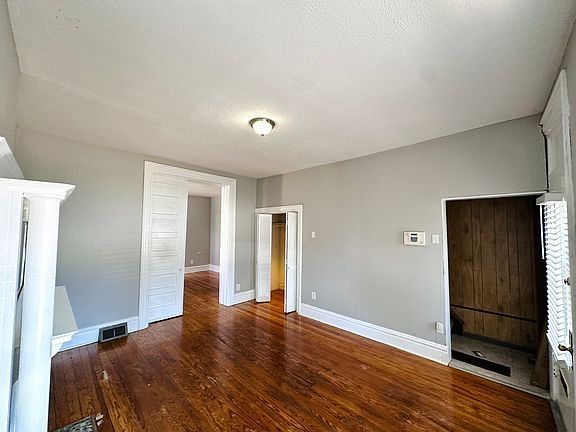 5th image of 3201-3209 Arsenal St #3205