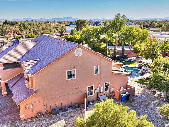 5th image of 5872 Revital Ct