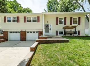 2 Sharp Rd, Edison, NJ 08837